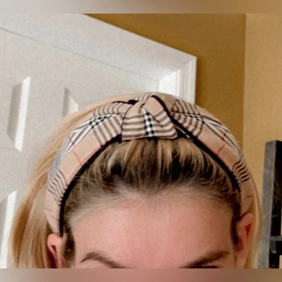 Plaid White, Black, Tan & Red Headband - Picture 8 of 8